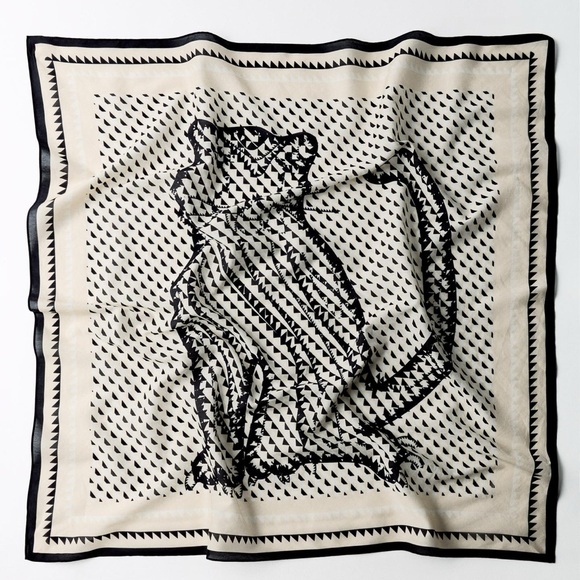 ZARA GEOMETRIC PRINT SCARF - Picture 2 of 8